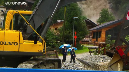 Inundações e incêndios assolam Europa