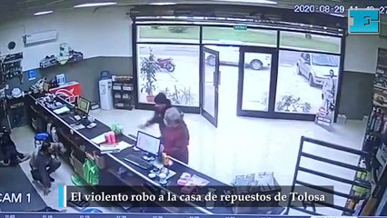 Violento robo a la casa de repuestos