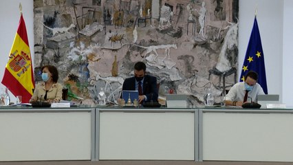 Montero destaca la aceleración de contagios y Sánchez lo asocia a la relajación