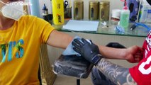 Tatuajes gratis en México para los supervivientes de la COVID-19