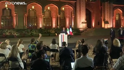 Charlie Hebdo : Emmanuel Macron défend la liberté de blasphémer en France