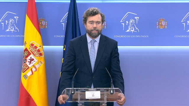 La ultraderecha dice que lo que quiere realmente Podemos es acabar con la Monarquía