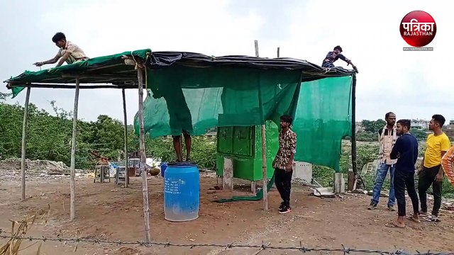 VIDEO : नगर परिषद की टीम ने बांडी नदी किनारे से हटाया अतिक्रमण