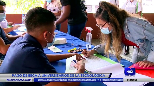 Pago de beca a universitarios de la tecnológica - Nex Noticias