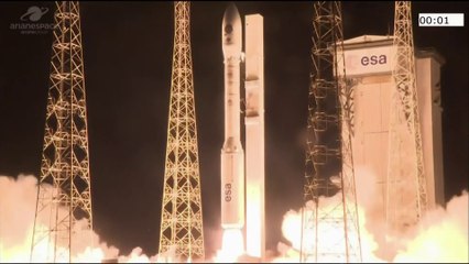 Les images du décollage de la fusée européenne Vega
