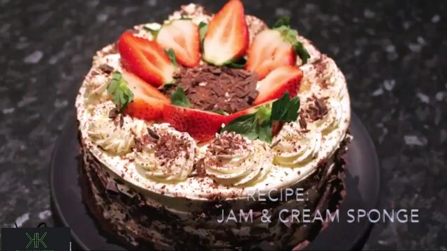 How to make a fresh cream cake/Strawberry Cream Cake/How To Make Whipped Cream cake
