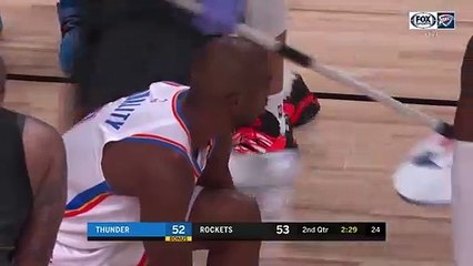 Chris Paul gagne du temps...