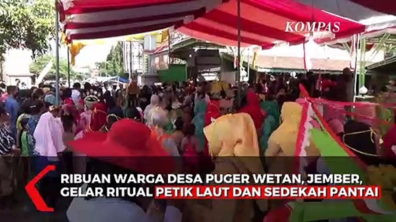 Ritual Petik laut dan Larung Sesaji Sedekah Bumi di Tengah Pandemi