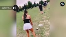 La sorprendente reacción de un bebé al ver a su madre jugar al golf