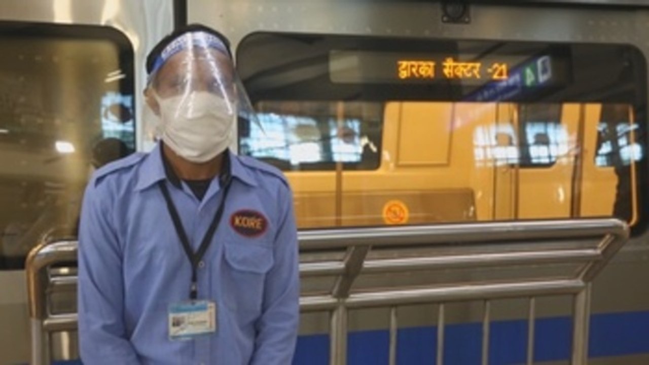La India rompe su propio récord mundial con 83.883 casos de COVID-19 diarios