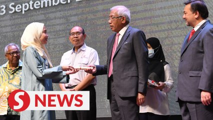 93 students receive TNB scholarships