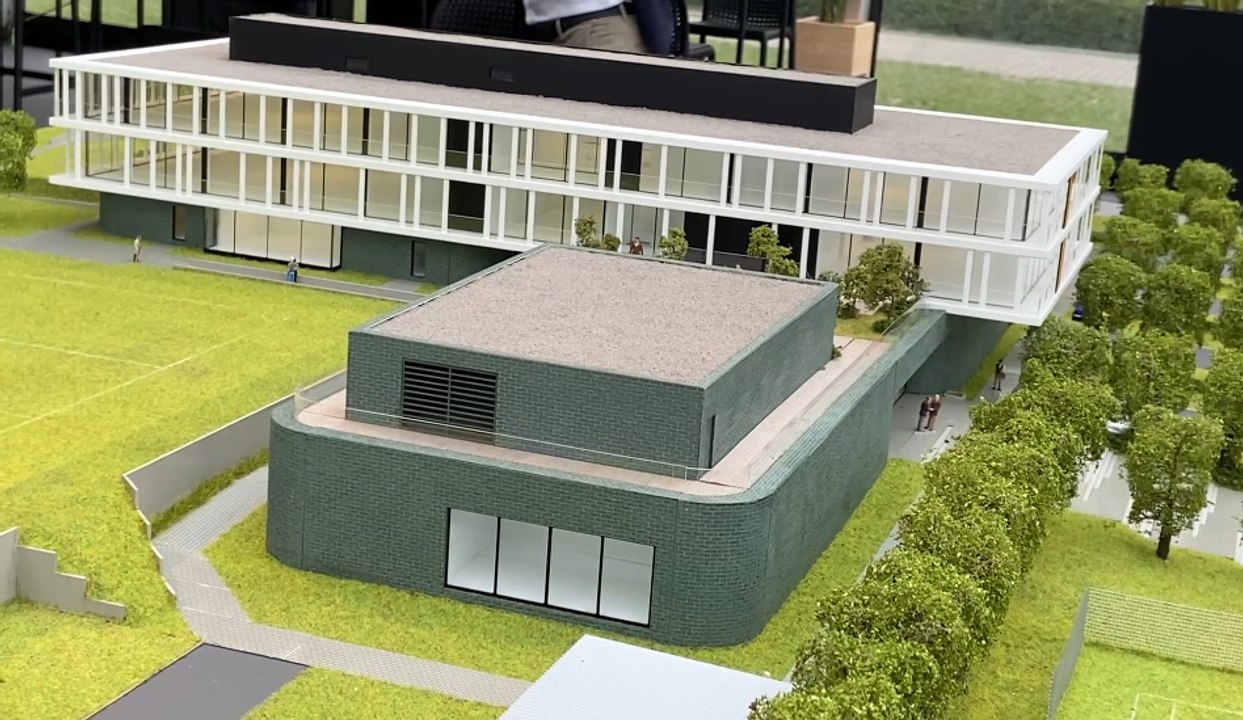 Présentation du nouveau bâtiment fédéral de l'U...