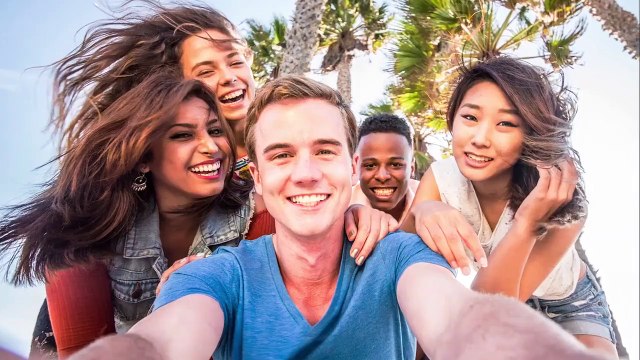 HTC DESIRE 10 PRO COMMERCIAL From Commercials World, Funny Little Stories