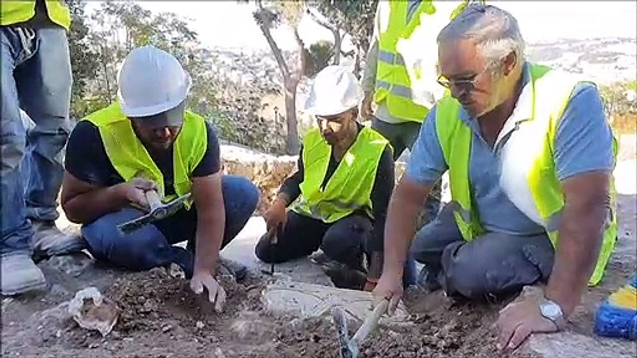 Découverte à Jérusalem de chapiteaux vieux de 2.700 ans