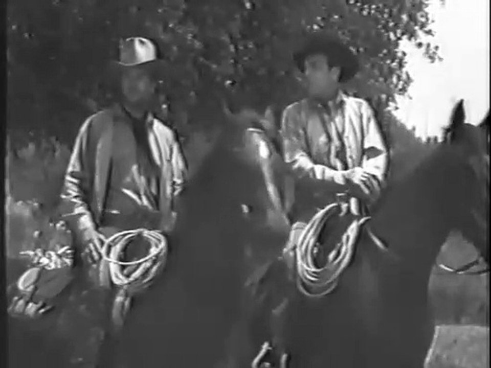 Classic TV Westerns - Annie Oakley - "Annie and The Bicycle Riders"  (1956)