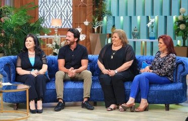 ابنة عبد المنعم إبراهيم تتغزل بحفيد كمال الشناوي بشكل مفاجئ وتحرجه على الهواء