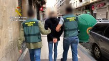 Detenidos por robar a una persona y exigirle pagar 500 euros por sus pertenencias