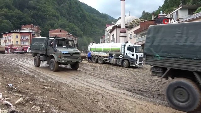 Selde kaybolan 5 kişiden Jandarma Uzman Çavuş Sami Yılmaz’ın cansız bedeni Harşit Çayı'nda bulundu
