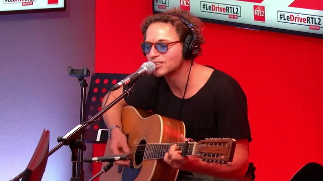 Raphaël interprète Ne partons pas fâchés en live dans #LeDriveRTL2