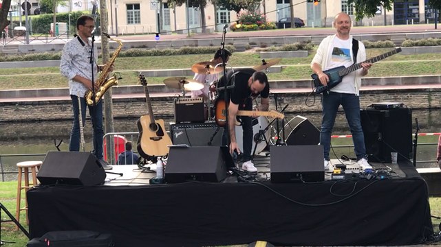 Avec The Teach vous êtes aussi des Superstars