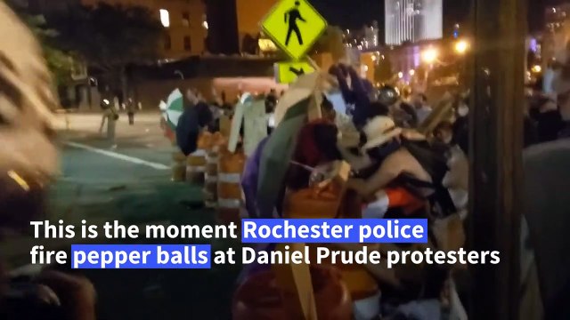 Rochester police fire pepper balls at Daniel Prude protesters
