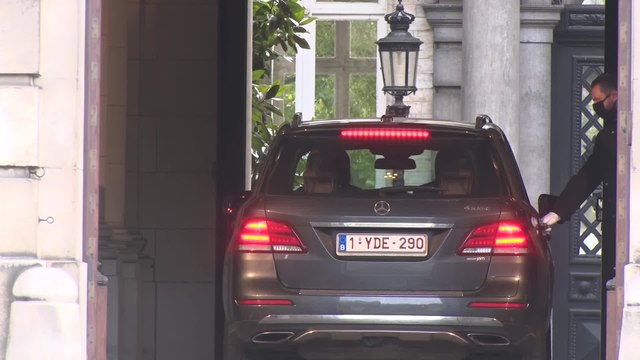 Le Roi nomme Egbert Lachaert et Conner Rousseau préformateurs Le roi Philippe de Belgique et le président d'Open Vld Egbert Lachaert avant une rencontre aau Palais Royal de Bruxelles, vendredi 04 septembre 2020, concernant la formation d'un nouveau gouve