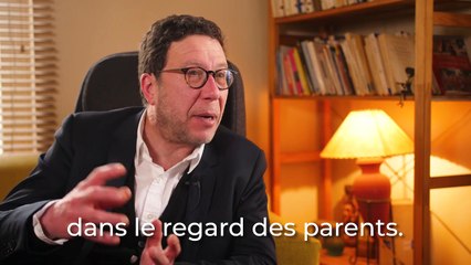 Pourquoi les jeunes se réfugient-ils dans les jeux vidéo ? Les explications Michaël Stora (psy-gamer)