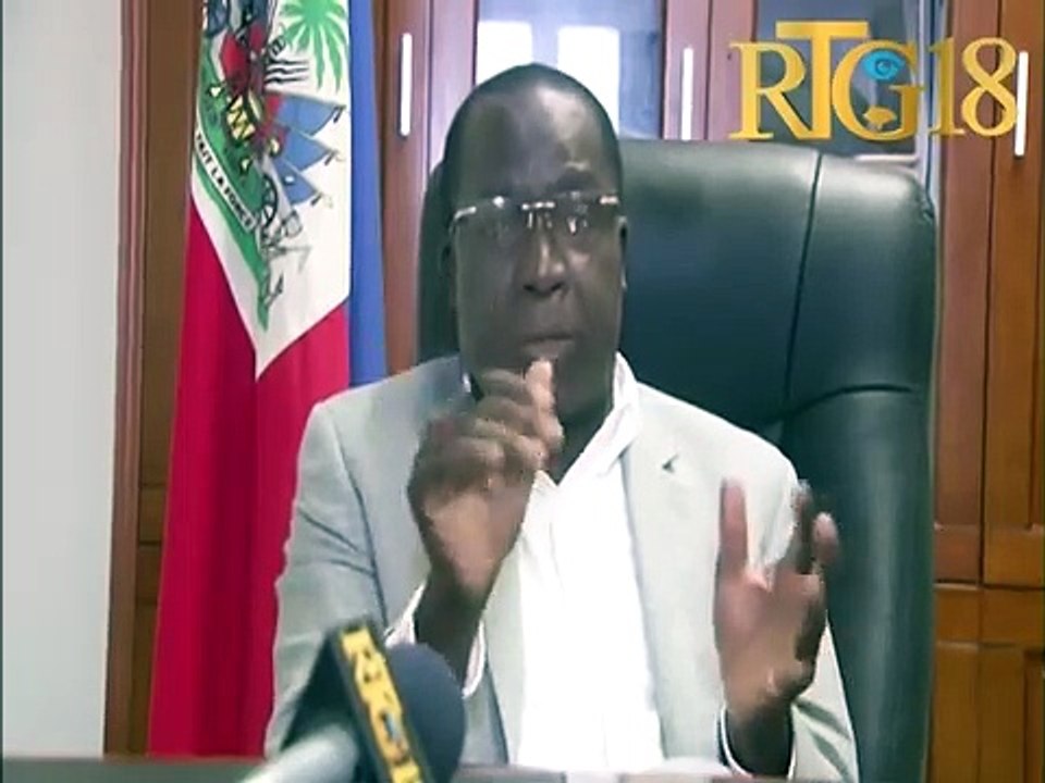 Minis Nader Joiséus reyaji sou travay kap reyalize nan plizyè tronson wout nan zòn metwopolitèn lan.