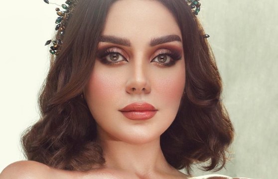 ابنة هيفاء وهبي تتقمص والدتها وترقص وتغني مع ابنتها بالبنط العريض