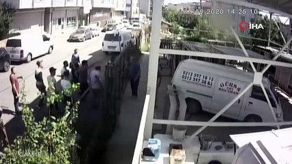 Önce eşiyle kavga etti, sonra fabrika işçilerine saldırdı