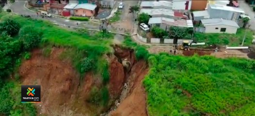 tn7-gran-derrumbe-pone-en-riesgo-varias-viviendas-en-desamparados-080920