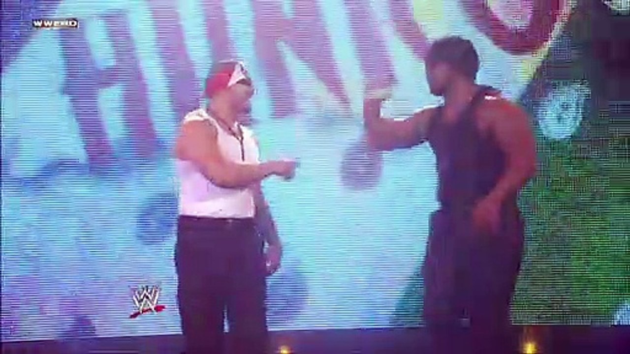 Seth Rollins vs Camacho