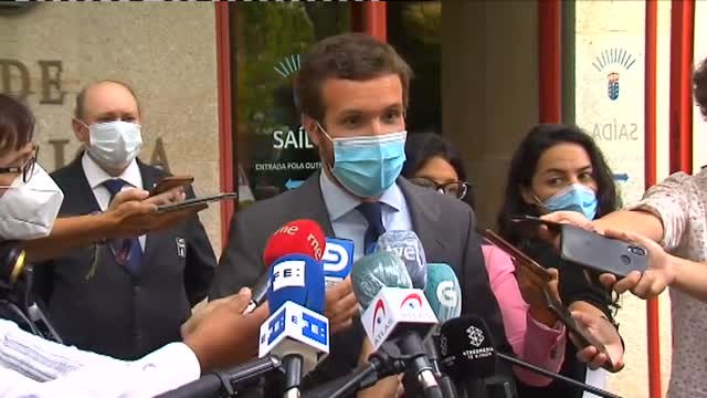 Casado elogia a Feijóo y dice que es una referencia de la política autonómica española