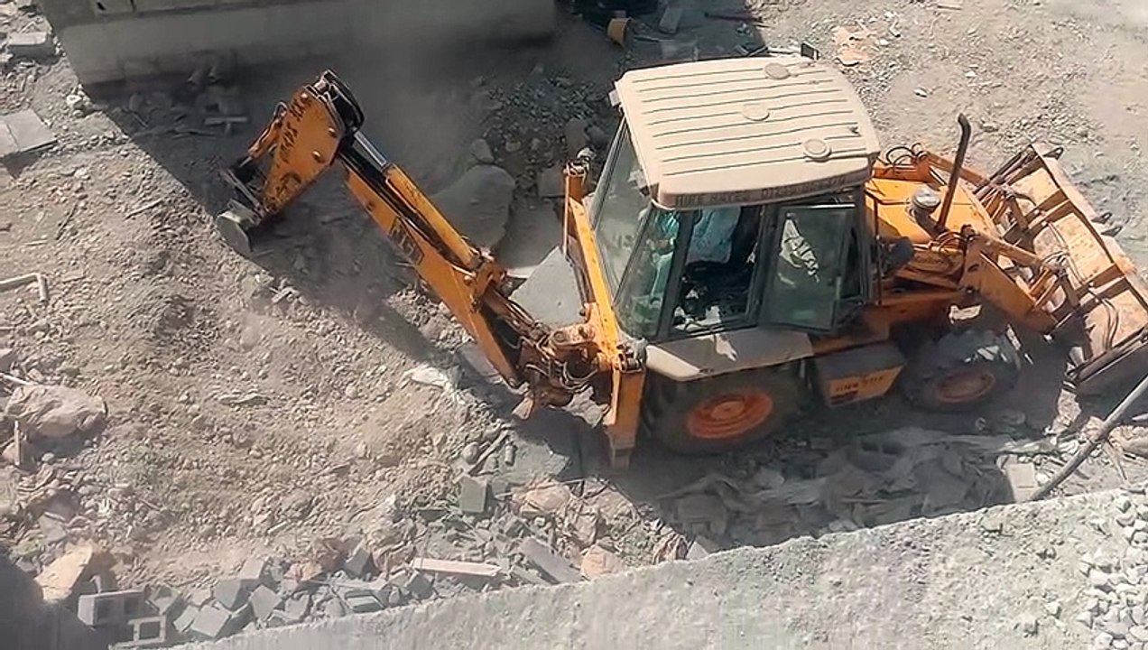 Working with Al Nahr building contracting LLC. during exivation|part 01|