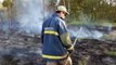 Ninguém aguenta a fumaça, mas quem 'taca fogo nos matos'? Bombeiros apagam incêndio no Morumbi
