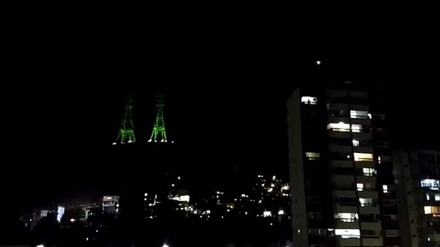 Helicóptero da PM faz sobrevoo em regiões de Vitória neste sábado (05)