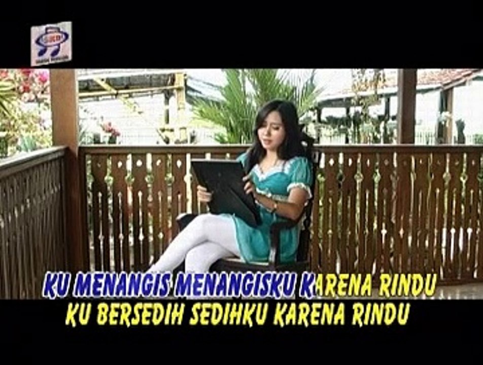 Adistya Mayasari - Aku Rindu Padamu [Official M...