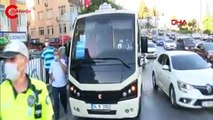 Bakırköy'de fazla yolcu taşıyan minibüs şoförünün polisten kaçma anı kamerada