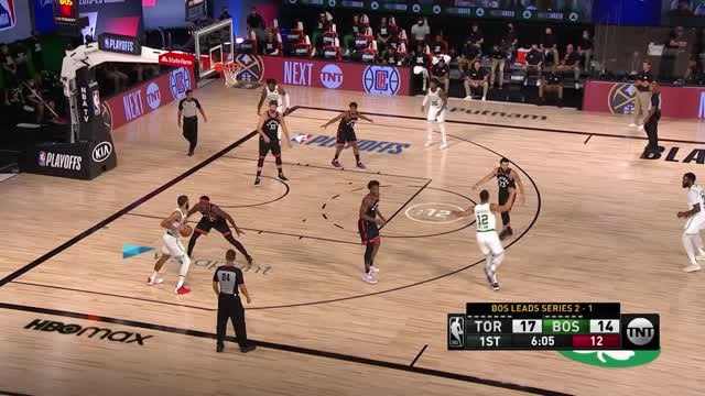 Jayson Tatum spins and slams the jam