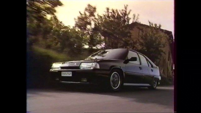 Publicité Citroën BX GTi 16 soupapes - Marcello Gandini (1989)