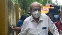 Rhea Chakraborty के Father ने Rhea की गिरफ्तारी से कही बात; Check Out |FilmiBeat