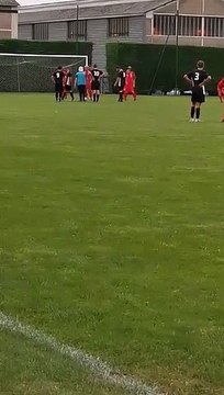 Coup franc de Steven lors du match de préparation du 2 septembre 2020