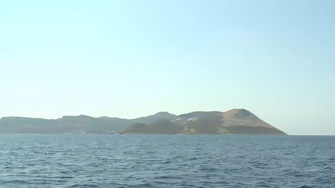 كاميرا الجزيرة ترصد الوضع قرب جزيرة ميس اليونانية