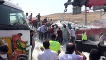 Şırnak'ta freni boşalan un yüklü tır, önündeki tıra çarptı: 3 ölü, 2 yaralı