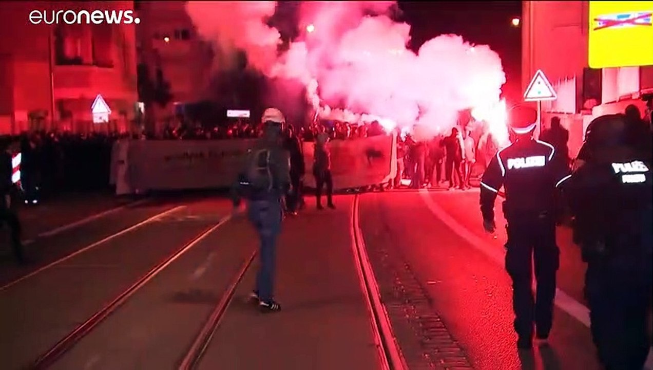 Michael Kretschmer zu Leipziger Krawallnächten: 'Üble Gewalttäter'