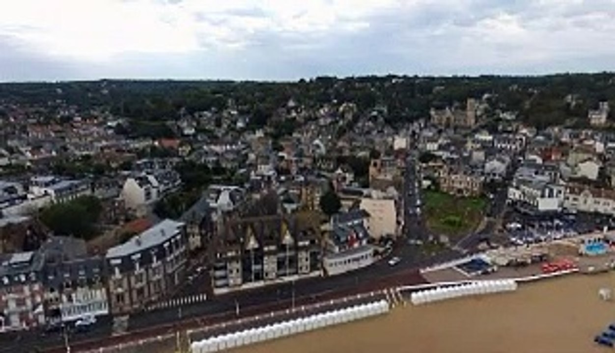 Plage de Villers sur mer en drone