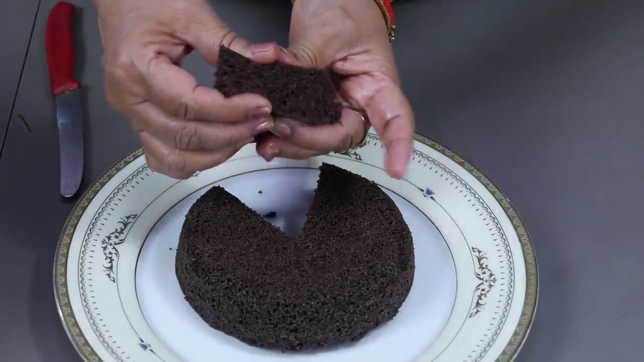 Chocolate Rava Cake - Suji choco Cake Recipe -  Wheat Rava Cake - Nisha Madhulika - Rajasthani Recipe - Best Recipe House