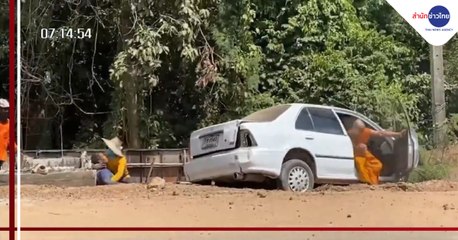 พระซิ่งเก๋งชนคนงานทำถนน ดับ 1 เจ็บ 1