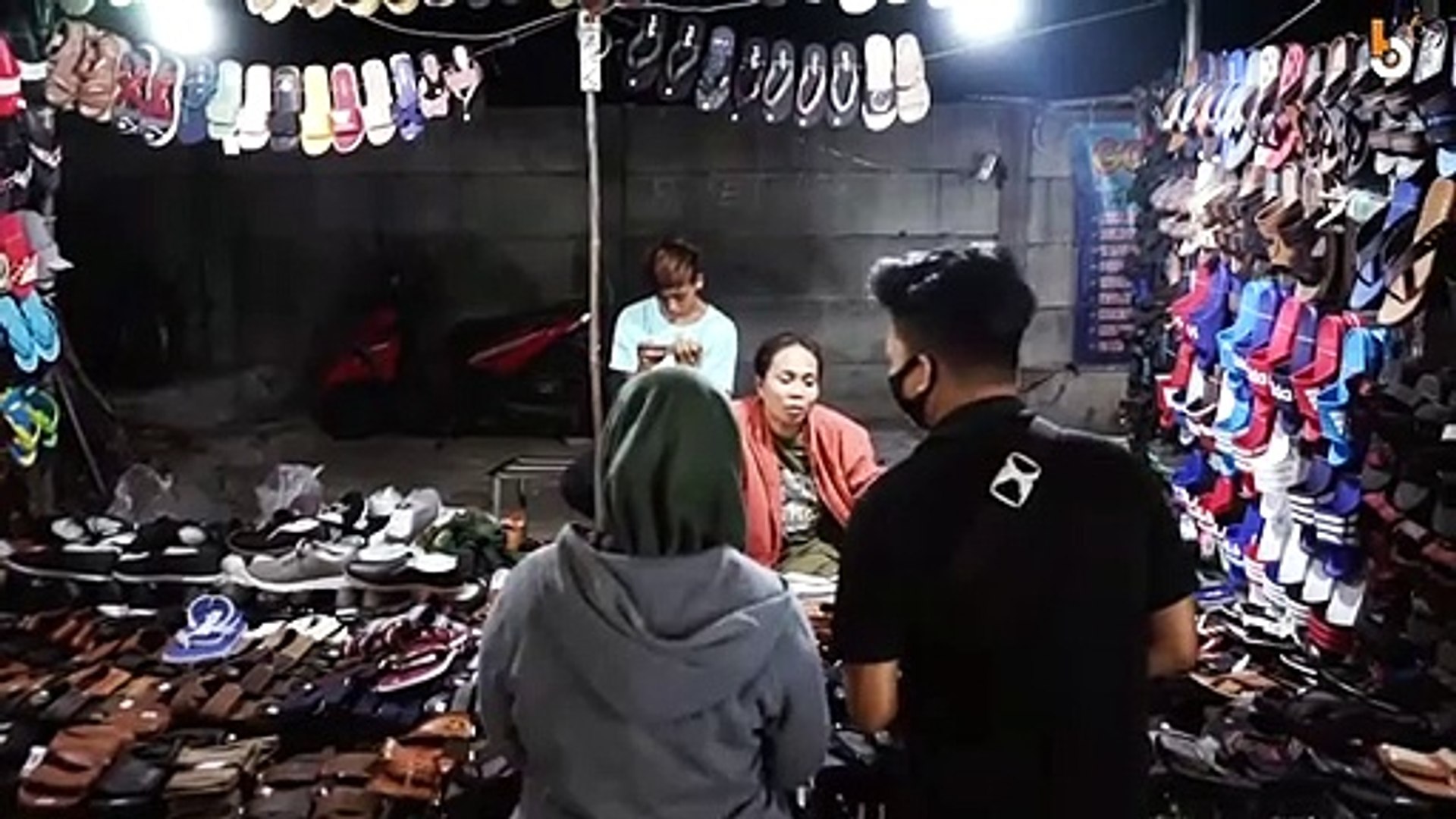 Berburu Di Pasar Maling Surabaya Video Dailymotion