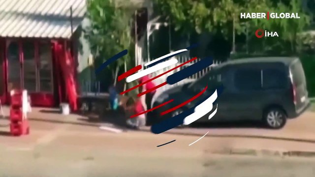 Sokak ortasından kadına şiddet! Görüntüler Antalya'dan geldi